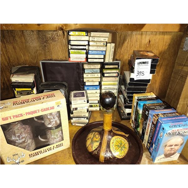 VINTAGE MUSIC & COLLECTIBLE LOT