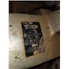 Image 4 : RADIAL HAND SAW W/ SEARS INDUSTIAL STAND