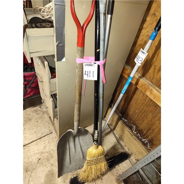 HANDLE TOOL LOT