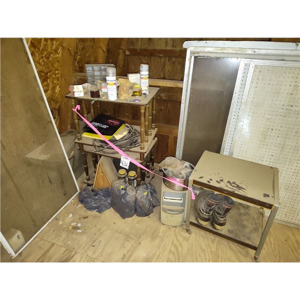 BUNDLE LOT OF ASSORTED ITEMS