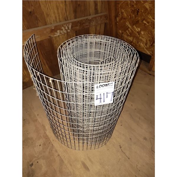 ROLL OF WIRE FENCING