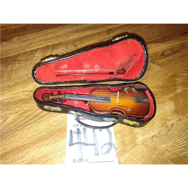 MINI VIOLIN W/CASE