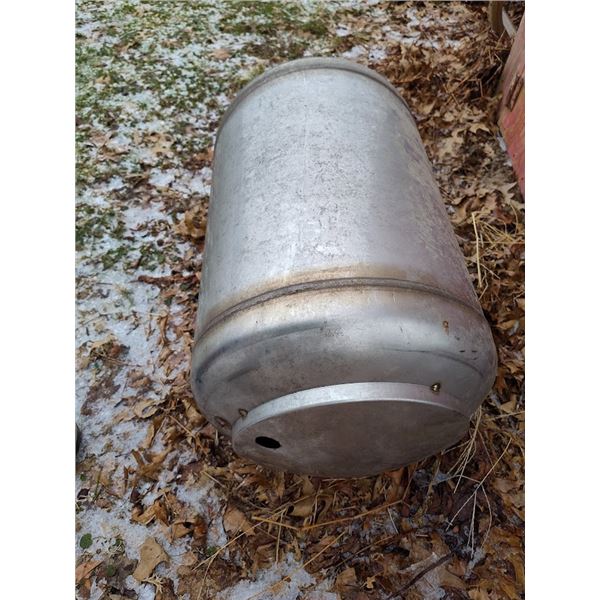 STAINLESS STEEL TANK
