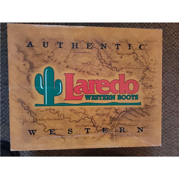 LAREDO TRUCKER COWBOY BOOTS