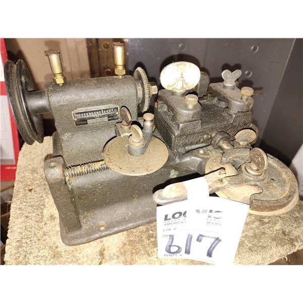 ANTIQUE INDEPENDENT TOOL CO. UNIVERSAL KEY CUTTER
