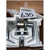 Image 1 : NEW DOOR LOCK