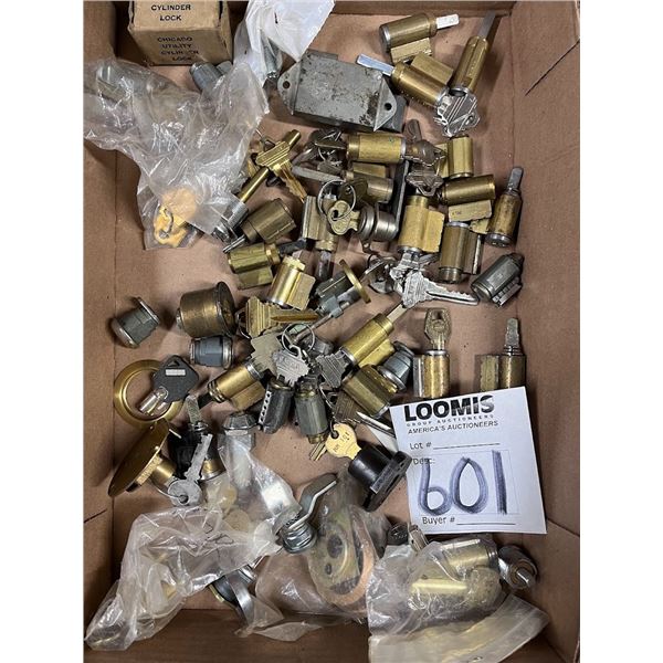 MOSTLY NEW CYLINDER LOCKS & OTHER LOCKS/KEYS BUNDLE