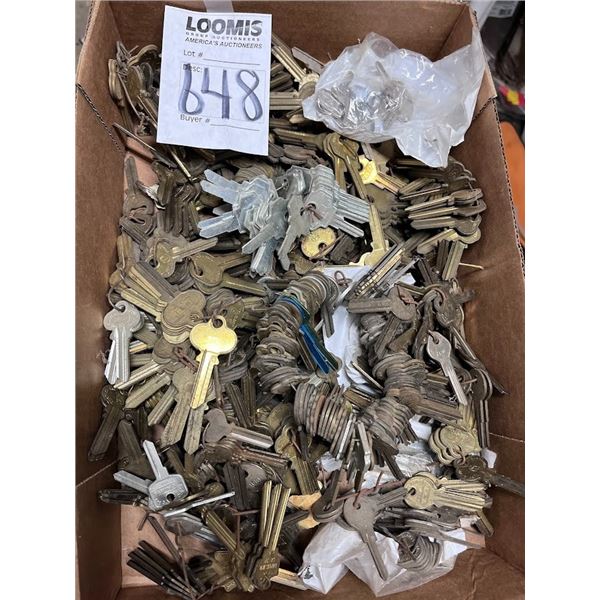 LARGE LOT OF NEW BANK KEY STOCK