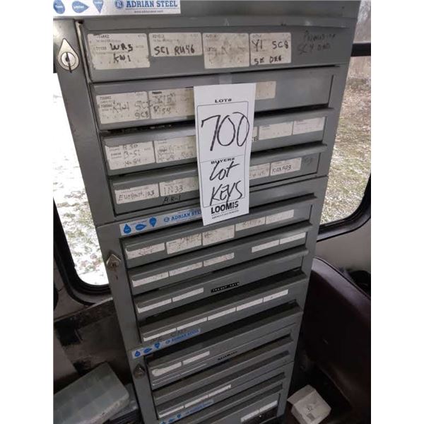 LARGE LOT OF NEW BLANK KEY STOCK