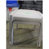 Image 1 : ESTATE:  2 PLASTIC STOOLS