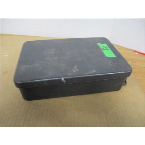 METAL BOX