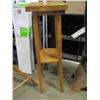 Image 1 : ESTATE:  3 FOOT STAND