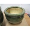 Image 2 : ESTATE:  2 PLANT POTS