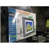 Image 1 : ESTATE:  8" DIGITAL PHOTO FRAME