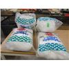 Image 1 : ESTATE:  CRAFT FILL - 4 BAGS