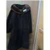 Image 1 : ESTATE:  FUR STYLE COAT (SIZE ???)