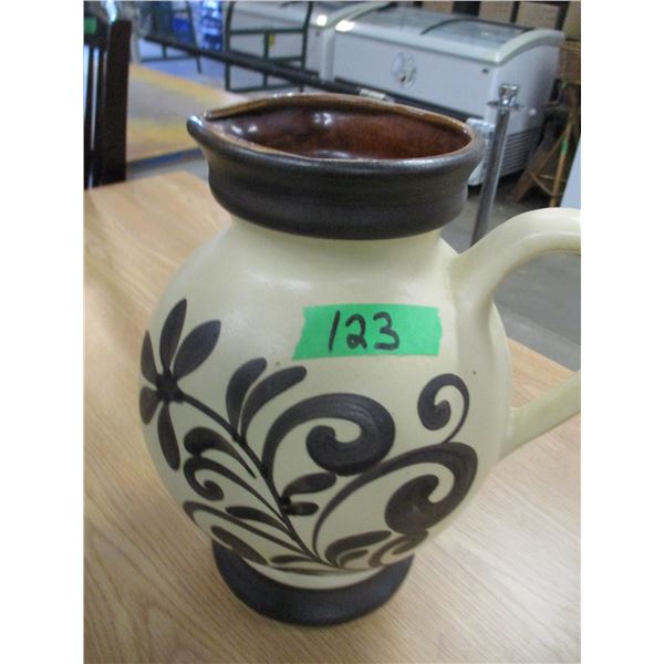 ESTATE:  LARGE PITCHER