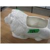 Image 1 : ESTATE:  LION PLANTER