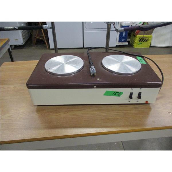 ESTATE:  2 BURNER HOT PLATE