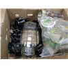Image 1 : ESTATE:  BOX C/W MASON JARS & LIDS