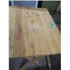 Image 2 : ESTATE:  FOLDING TABLE