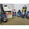 Image 2 : BOX C/W OIL & PAINT PRODUCTS