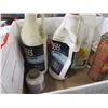 Image 3 : BOX C/W OIL & PAINT PRODUCTS