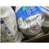 Image 3 : TOTE C/W GROUT, ETC