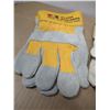 Image 3 : ESTATE:  2 PAIR OF GLOVES