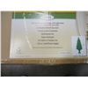 Image 2 : ESTATE:  4' LIGHTED CHRISTMAS TREE (INDOOR/OUTDOOR)