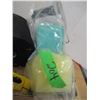 Image 5 : ESTATE:  BOX C/W RADIO, SPONGES, EXTENSION CORD, ETC
