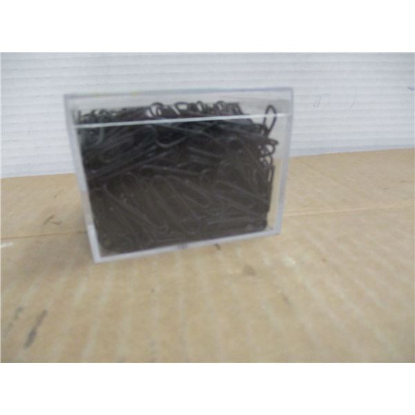 STORE CLOSE-OUT (AS IS):  PAPER CLIPS (500) - BOX