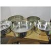 Image 1 : ESTATE:  BUNDLE C/W CAKE PANS