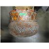 Image 1 : ESTATE:  LARGE WICKER POT HOLDER