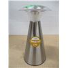 Image 1 : ESTATE:  TOUCH LAMP