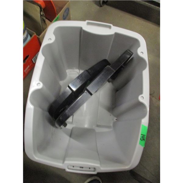 ESTATE:  STACKABLE STORAGE TOTE