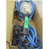 Image 1 : ESTATE:  TROUBLE LIGHT