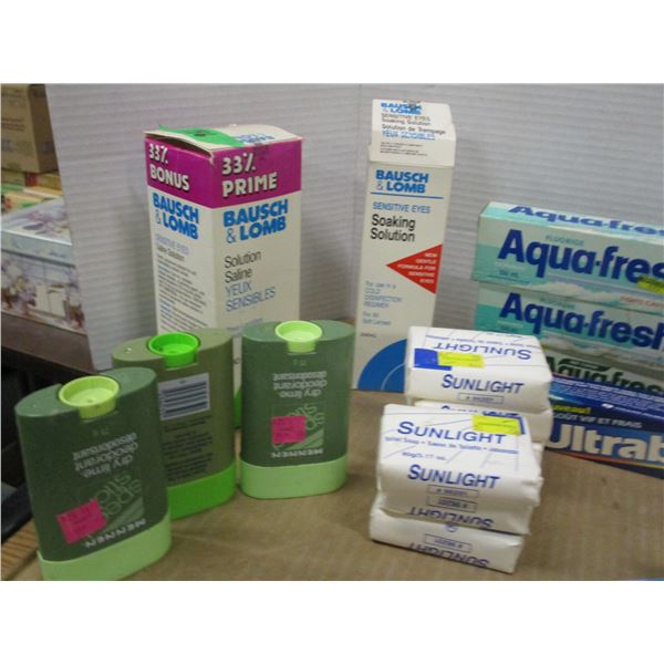 ESTATE:  BOX C/W ASSORTED TOILETRIES