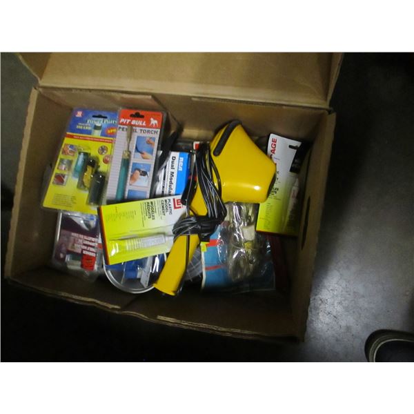 ESTATE:  BOX C/W ASSORTED TOOLS, ACCESSORIES