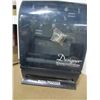 Image 1 : ESTATE:  TOWEL DISPENSER