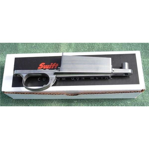 Swift Blackburn Custom Bottom Metal