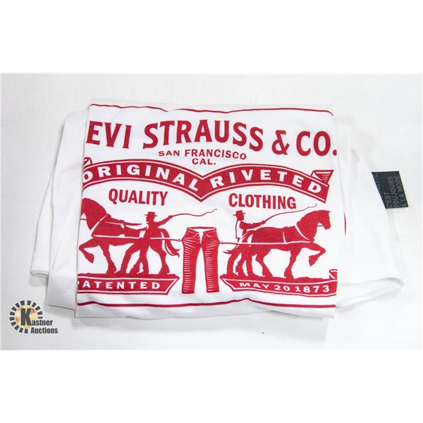 BRAND NEW XXL LEVIS SHRAUSS & CO WHITE TEE