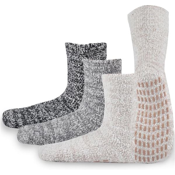 BRAND NEW JOURMATT 3 PAIR WOMENS GRIP SOCKS