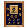 Image 2 : A Disneyland '86 Commemorative Pin Set.