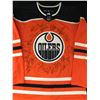 Image 1 : 2023-24 EDMONTON OILERS TEAM SIGNED JERSEY (MCDAVID, DRAISAITL,KANE, SKINNER, NURSE...)