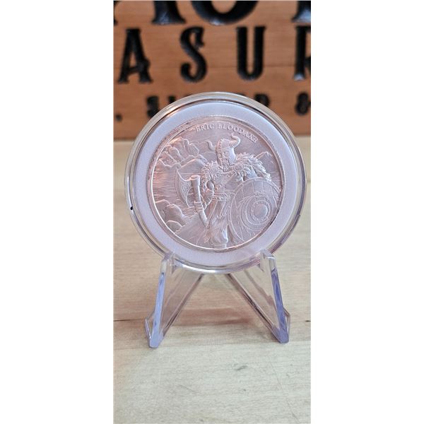 Lot 19-1) 1 oz Silver Round Legendary Warriors Eric Bloodaxe