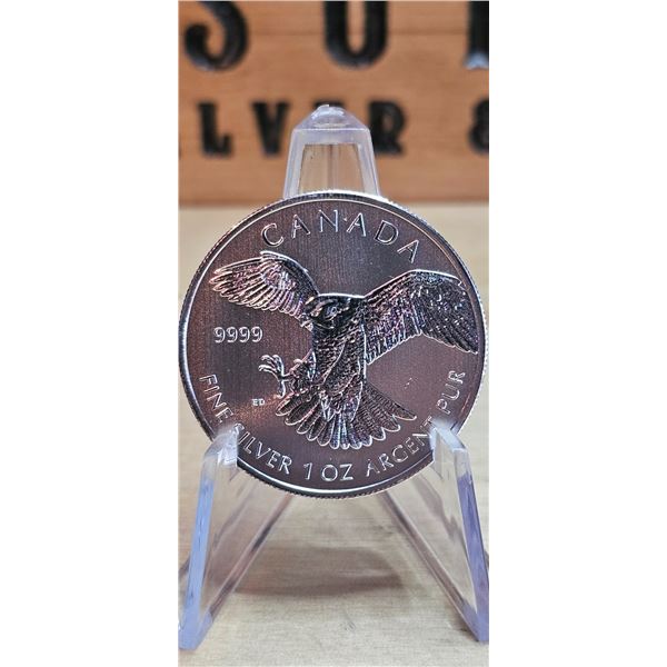 Lot 27-1) 1 oz Peregrine Falcon Silver Coin 2016