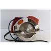 Image 3 : King Canada 7 1/4'' Circular Saw - As Is