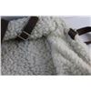 Image 5 : Sheep Skin Carrier