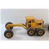 Image 5 : (2) Tonka Grader Equipment Toys